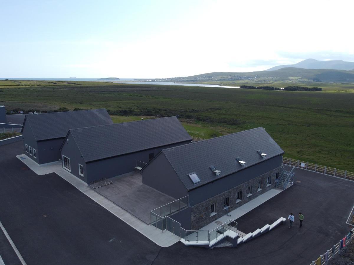 Auberge de jeunesse Achill Surf Centre à Bellanasally Extérieur photo
