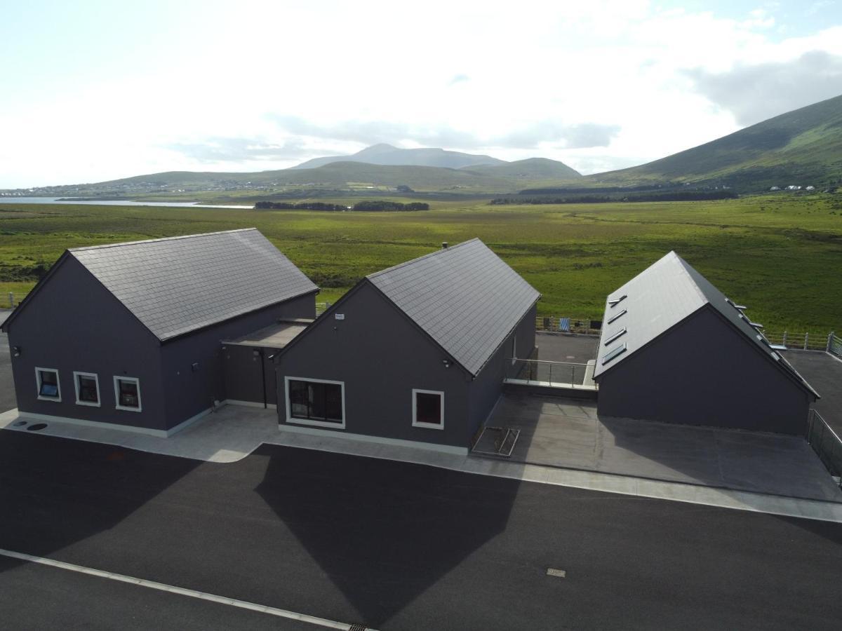 Auberge de jeunesse Achill Surf Centre à Bellanasally Extérieur photo
